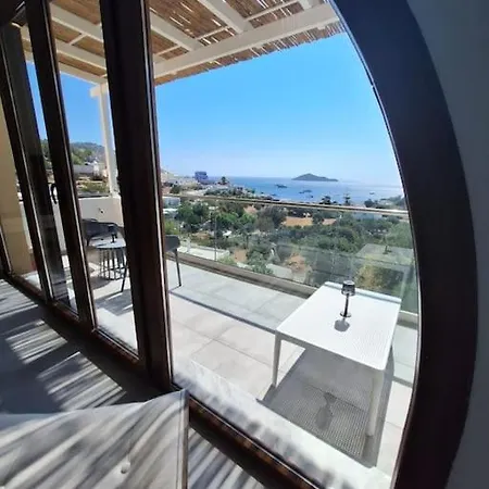 Onblue Appartement Vromolithos