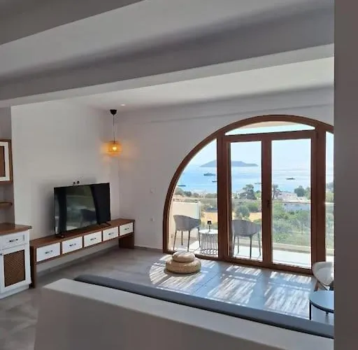 Onblue * Vromolithos