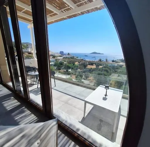 Onblue شقة Vromolithos