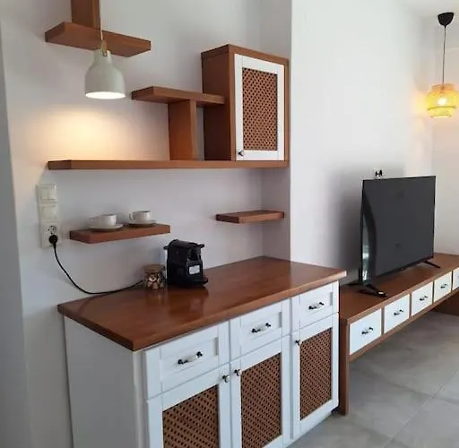 Onblue شقة Vromolithos